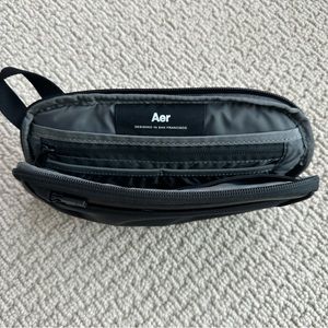 Aer Slim Pouch